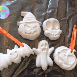 DIY Halloween logo